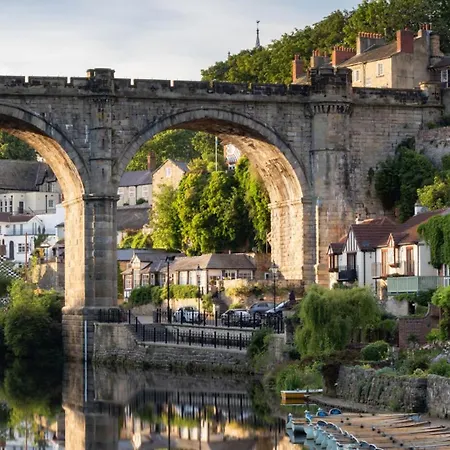 Pretty In The Cathedral Of Casa de Férias